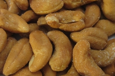 Cashew Nuts with Wasabi Flavor